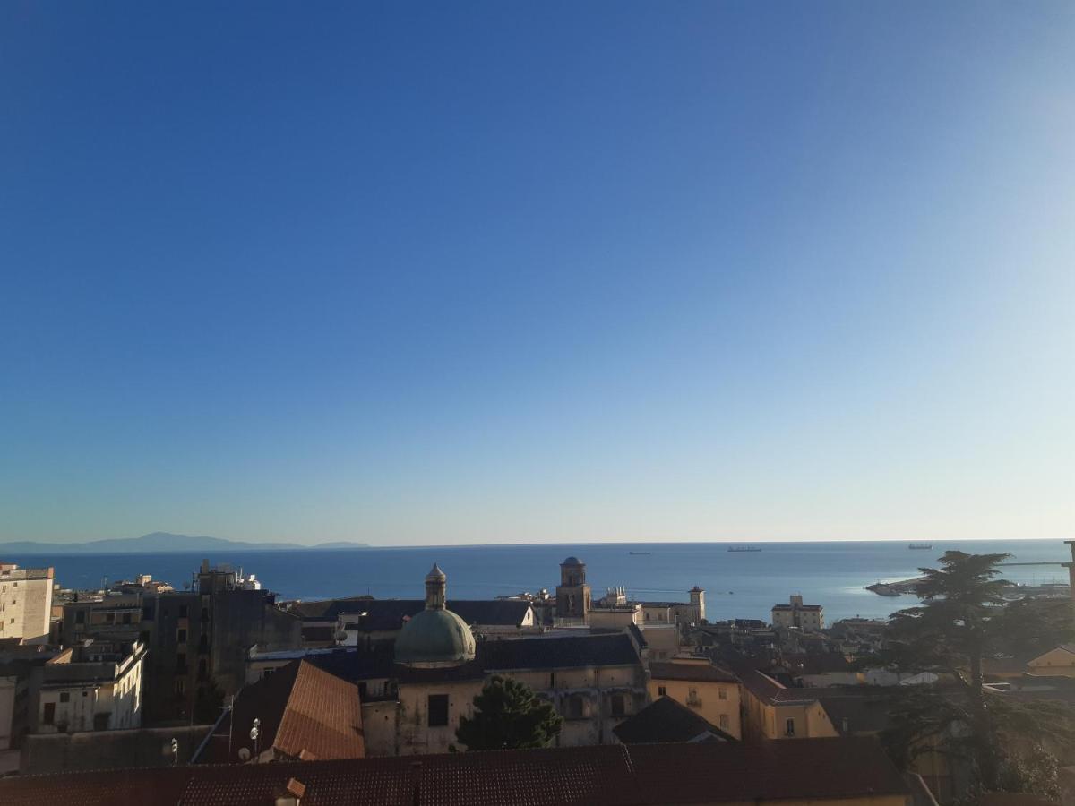 Salerno Eremita Apartment Bagian luar foto
