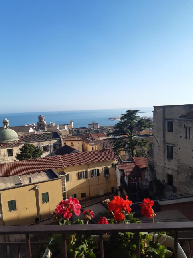 Salerno Eremita Apartment Bagian luar foto